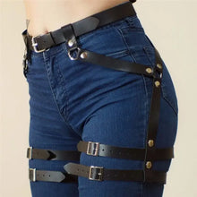 Cargar imagen en el visor de la galería, Leather sword belt waist garter on jeans, showcasing adjustable straps and metal buckles for a medieval fantasy look.