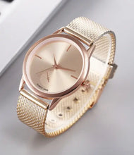 Load image into Gallery viewer, Rose gold fashion watch with a mesh wristband, perfect for versatile style and elegance on any occasion.