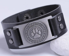 Cargar imagen en el visor de la galería, Bear Paw handmade braided genuine leather strap with rugged charm and elegance, featuring a paw print design and quality craftsmanship.