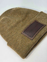 Charger l'image dans la galerie, Haakwear Cleveland H Stitch Cuffed Beanie - Made in USA Hats (Limited Edition) - Brown / Green Fusion showcasing label detail