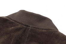 Load image into Gallery viewer, Close-up of the REED Men's Baseball Suede Leather Jacket collar, showing durable imported suede fabric and soft satin lining.