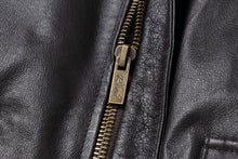 Load image into Gallery viewer, Close-up of REED Men's Premium Leather Aviator Bomber Jacket zipper showcasing quality imported leather and craftsmanship.