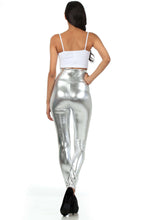 Charger l'image dans la galerie, Back view of woman wearing shiny liquid metallic high waist stretch leggings, high rise, bold silver color, USA made.