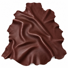 Cargar imagen en el visor de la galería, Reed burgundy sheep skin leather over a white background