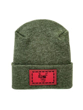 Cargar imagen en el visor de la galería, Reindeer Limited Edition Christmas Beanie in green knit with H-Stitch design, part of Haakwear’s exclusive 2025 Christmas Hat Collection.