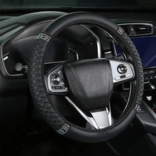 Cargar imagen en el visor de la galería, Bling Soft Faux Leather Car Steering Wheel Cover Non-Slip Heat And Cold Protector