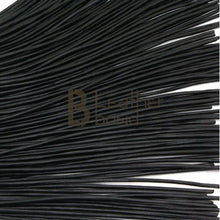 Cargar imagen en el visor de la galerĂa, Close-up of 100 falls on Real Genuine Cow Hide Leather Lace Flogger - 100 Falls Black Heavy & Stingy Whip, handcrafted for precision.