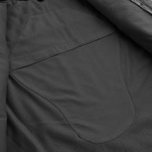 Cargar imagen en el visor de la galería, Hornet Perforated Men's Club Style Leather Vest