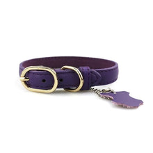 Cargar imagen en el visor de la galería, Luxury purple leather dog collar with gold buckle and custom name tag, premium quality for safety and style.