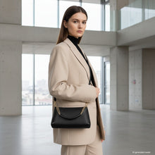 Charger l'image dans la galerie, Italian Full-Grain Leather Crossbody Bag | Milano