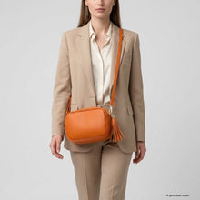 Cargar imagen en el visor de la galería, Italian Full-Grain Leather Crossbody Bag | Parma