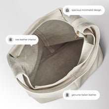 Load image into Gallery viewer, Italian Full-Grain Leather Hobo Bag | Siena