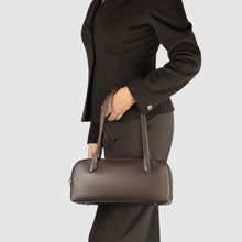 Charger l'image dans la galerie, Italian Full-Grain Leather Shoulder Bag | Lecco