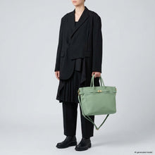 Cargar imagen en el visor de la galería, Italian Full-Grain Leather Top-Handle Bag | Cesena