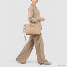 Cargar imagen en el visor de la galería, Italian Full-Grain Leather Top-Handle Bag | Cesena