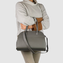 Charger l'image dans la galerie, Italian Full-Grain Leather Top-Handle Bag | Asti