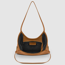 Load image into Gallery viewer, Italian Full-Grain Leather Tote Bag | Matera