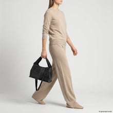 Cargar imagen en el visor de la galería, Italian Genuine Suede Shoulder Bag | Ferrara