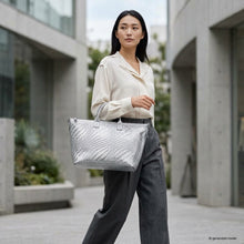 Cargar imagen en el visor de la galería, Italian Genuine Basketweave-Embossed Metallic Suede Top-Handle Bag | Treviso
