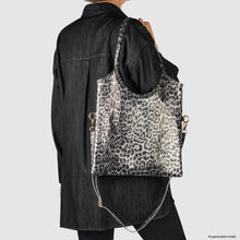 Cargar imagen en el visor de la galería, Italian Genuine Leopard-Print Metallic Suede Tote Bag | Catania