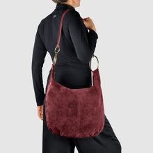 Cargar imagen en el visor de la galería, Italian Genuine Suede Hobo Bag | Belluno