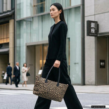 Cargar imagen en el visor de la galería, Italian Genuine Suede & Full-Grain Leather Tote Bag | Bologna