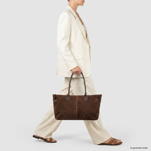 Cargar imagen en el visor de la galería, Italian Genuine Suede & Full-Grain Leather Tote Bag | Bologna