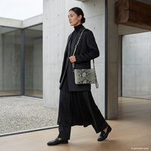 Cargar imagen en el visor de la galería, Italian Genuine Python-Print Suede Crossbody Bag | Lecce
