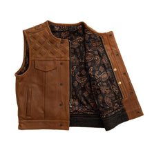 Load image into Gallery viewer, Concealed Carry Pockets Motorcycle leather Vest