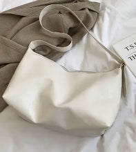 Load image into Gallery viewer, White retro luxury shoulder bag made of vegan PU leather, perfect for everyday elegance and ample storage for daily essentials.
