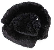 Cargar imagen en el visor de la galería, Inner view of REED Pilot Trapper Men's Winter Aviator Hat with faux mink fur and wind-resistant lining.