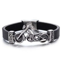 Cargar imagen en el visor de la galería, Men&#39;s black leather bracelet with silver motorcycle charm, stylish and sophisticated accessory for parties or casual wear.
