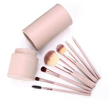 Cargar imagen en el visor de la galería, OmyBrush Brush Kit with Leather Case, featuring high-quality makeup brushes for flawless application, perfect for home or travel.
