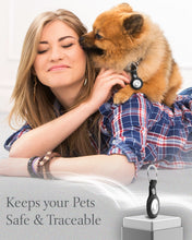 Cargar imagen en el visor de la galería, Genuine Leather AirTag Keychain – Protective Holder with Metal Ring
