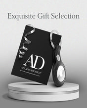 Cargar imagen en el visor de la galería, Genuine Leather AirTag Keychain – Protective Holder with Metal Ring
