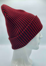 Charger l&#39;image dans la galerie, HAAKWEAR Cuffed Wide Ribbed Striped Beanie / Hat, Black / Red, Limited Edition - Made in USA, displayed on mannequin
