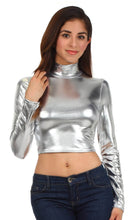 Charger l&#39;image dans la galerie, Woman wearing metallic liquid mock neck turtleneck long sleeve crop top, paired with jeans, showcasing stylish Made in USA fashion.
