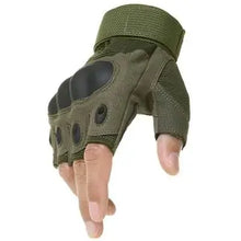 Load image into Gallery viewer, GRIP: Flex Gloves showcasing reinforced wear-resistant fabric for tactical use, ideal for military, paintball, and airsoft activities.
