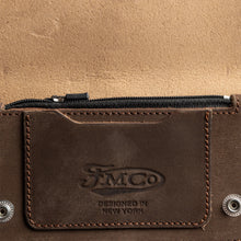 Charger l'image dans la galerie, SMALL TRUCKER - Vegetable Tanned Leather Wallet
