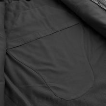 Cargar imagen en el visor de la galería, Hornet Perforated Men's Club Style Leather Vest
