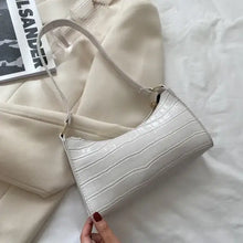 Cargar imagen en el visor de la galería, Elegant vegan leather shoulder bag in white with crocodile texture, perfect for style and versatility.
