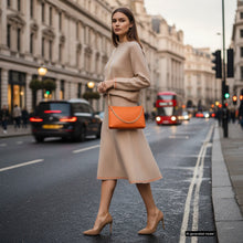 Charger l'image dans la galerie, Italian Full-Grain Leather Crossbody Bag | Mantova
