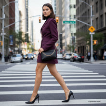 Charger l'image dans la galerie, Italian Full-Grain Leather Crossbody Bag | Mantova
