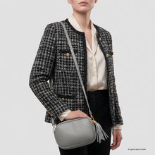 Cargar imagen en el visor de la galería, Italian Full-Grain Leather Crossbody Bag | Parma
