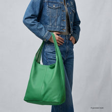 Load image into Gallery viewer, Italian Full-Grain Leather Hobo Bag | Siena
