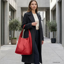 Load image into Gallery viewer, Italian Full-Grain Leather Hobo Bag | Siena
