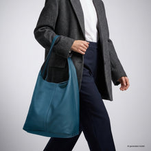 Load image into Gallery viewer, Italian Full-Grain Leather Hobo Bag | Siena

