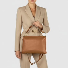 Charger l'image dans la galerie, Italian Full-Grain Leather Shoulder Bag | Livorno

