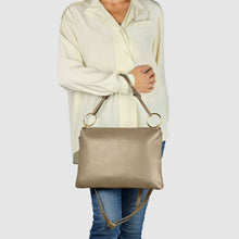 Charger l'image dans la galerie, Italian Full-Grain Leather Shoulder Bag | Livorno
