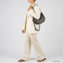 Load image into Gallery viewer, Italian Full-Grain Leather Shoulder Bag | Verona
